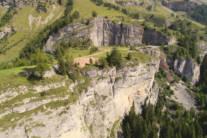 Park- und Campingverbot Rawyl